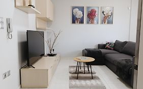 Faros Flat